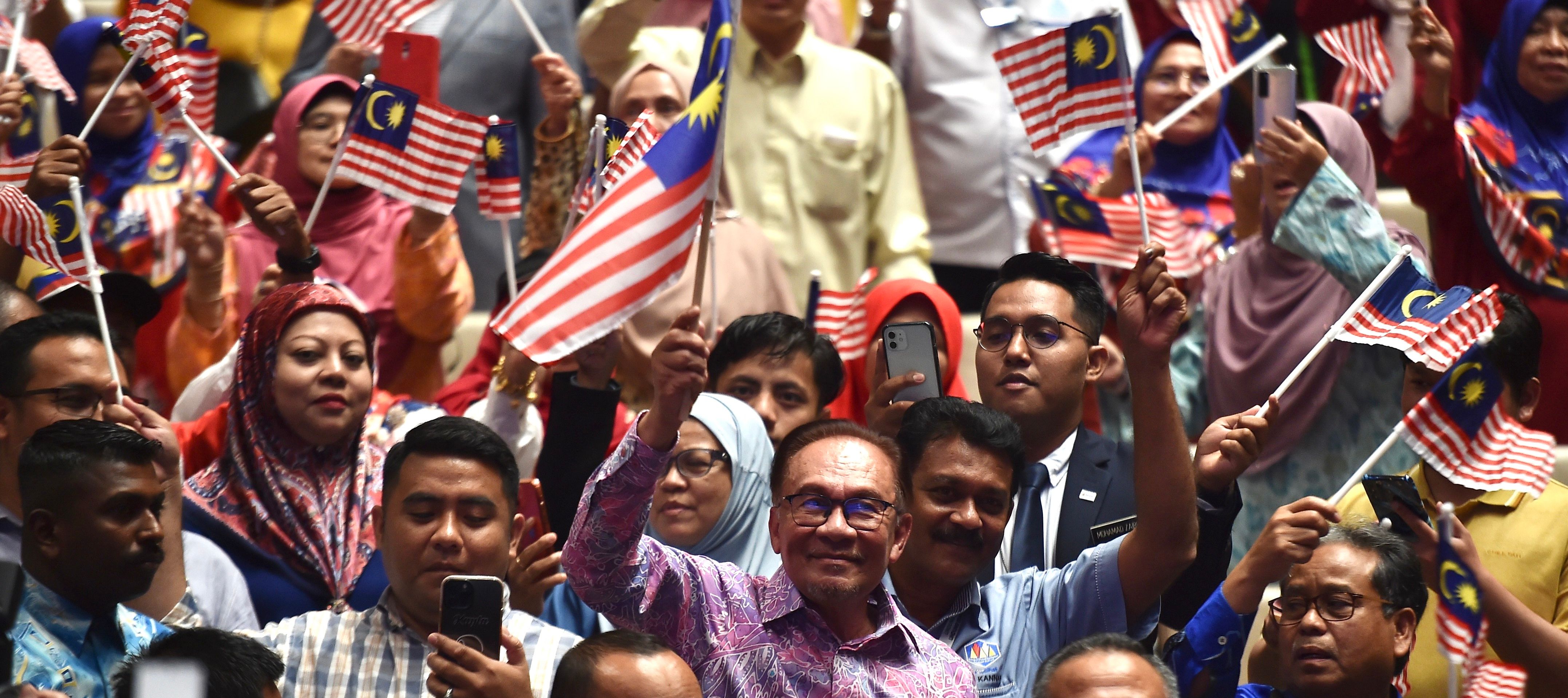 PM Ajak Rakyat Berpadu Usaha Perhebatkan Kembali Malaysia
