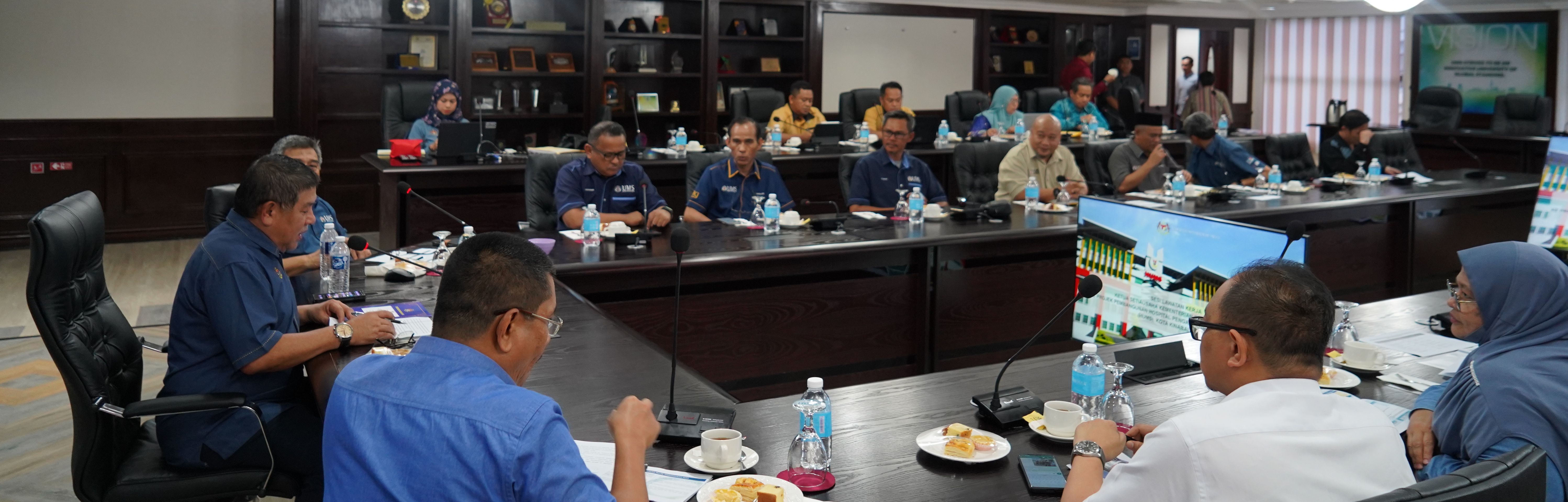 Sesi Lawatan Ketua Setiausaha Kementerian Pendidikan Tinggi Ke Projek Pembangunan Hospital Pengajar Universiti Malaysia Sabah (HUMS)