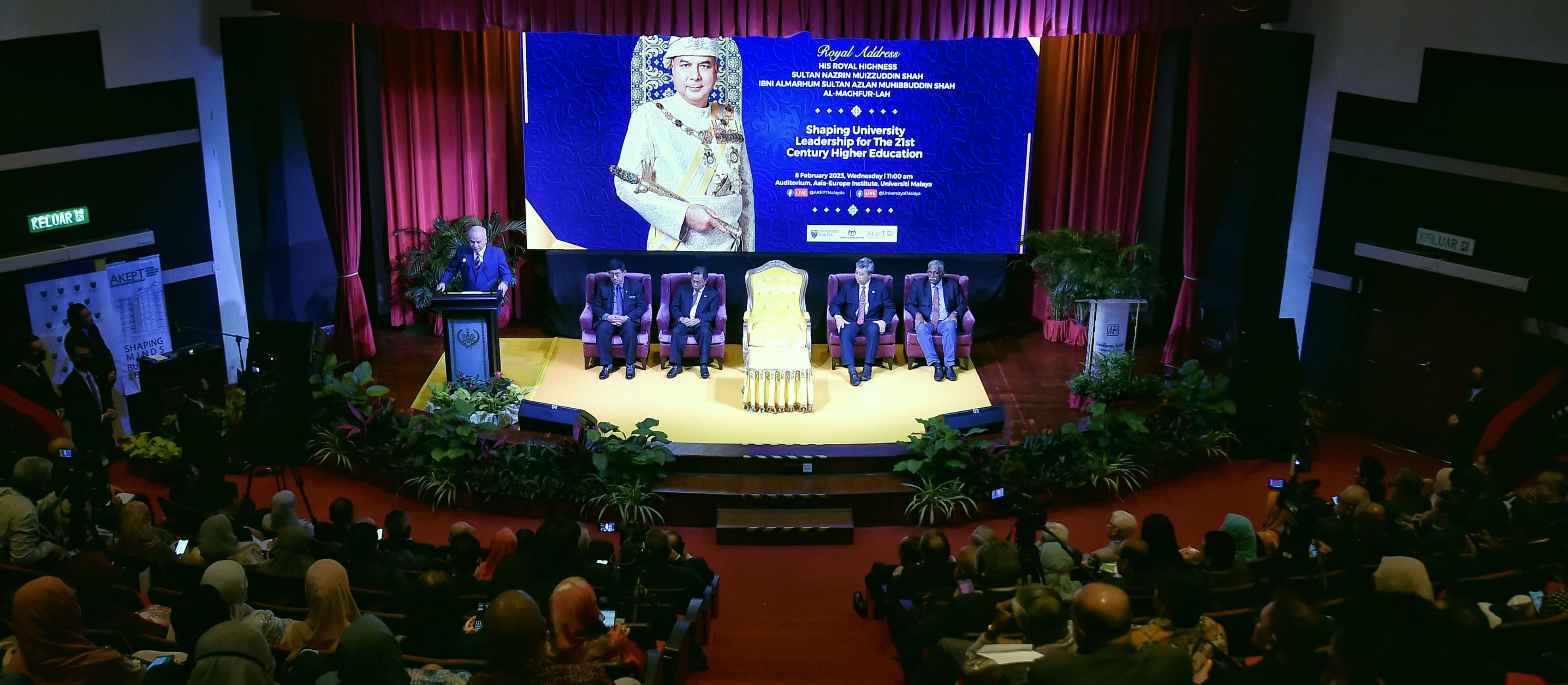 Sultan Nazrin Cadang 4 Kunci Kejayaan Untuk IPT Mendepani Abad Ke-21