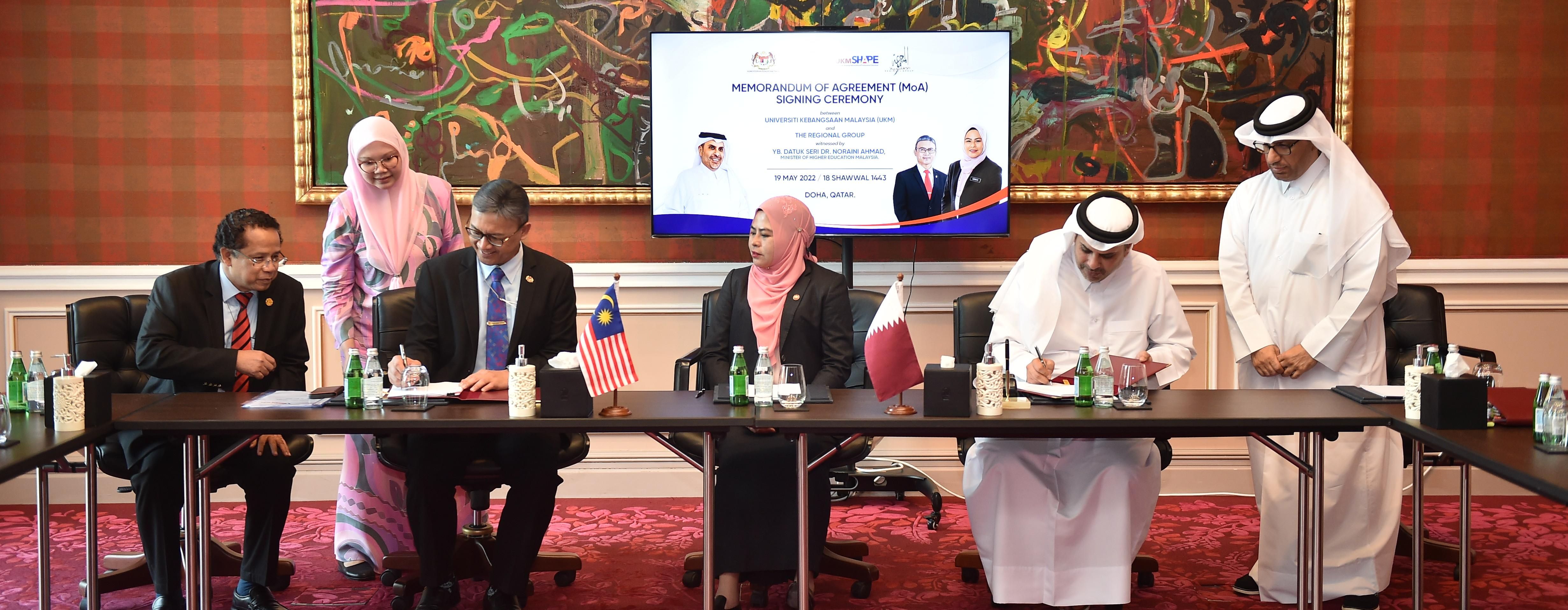UKM Tandatangani Perjanjian Bersejarah bersama Regional Group of Qatar