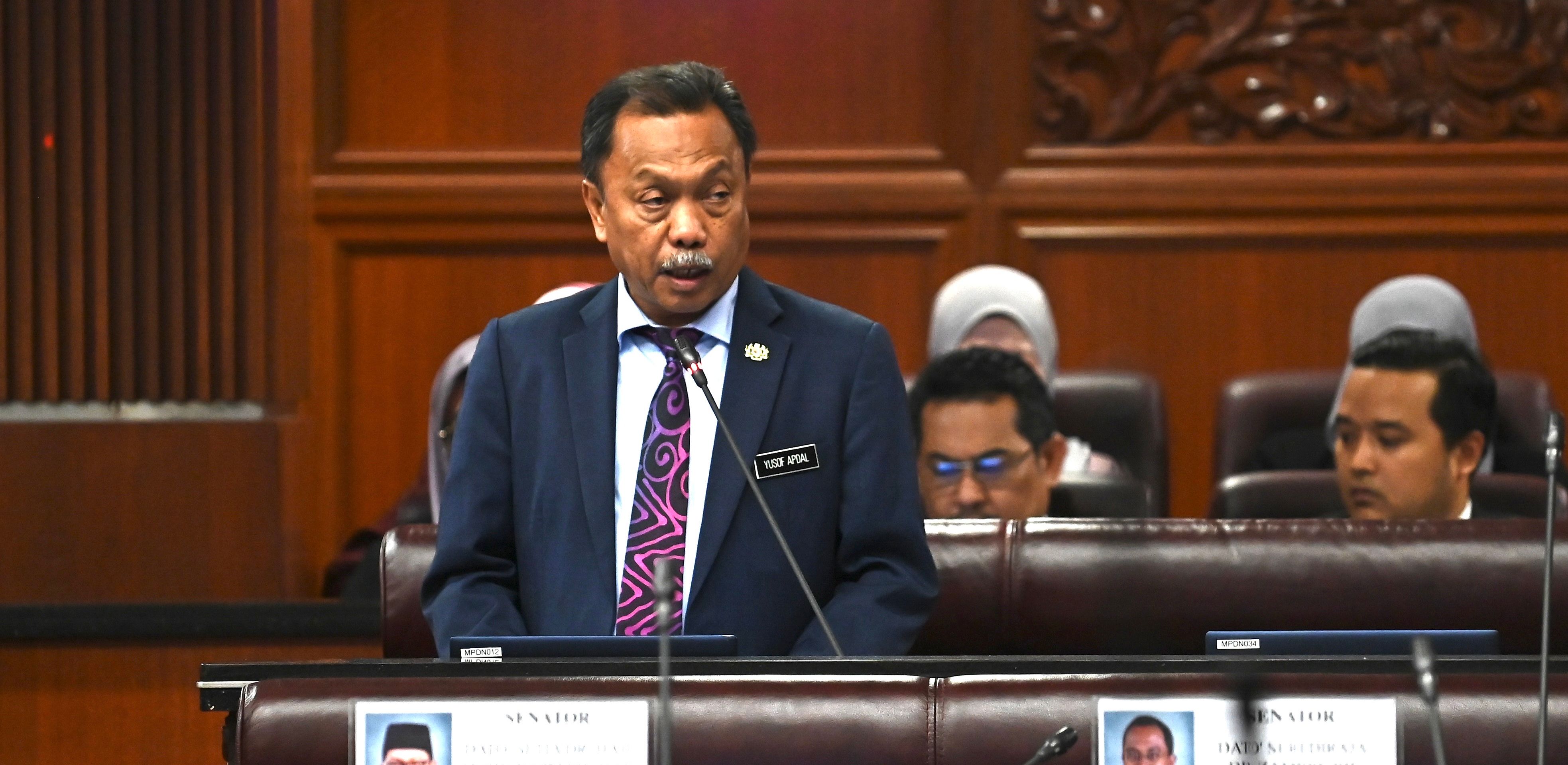 Timbalan Menteri KPT Gulung Perbahasan KSP RMKe-12 Di Dewan Negara
