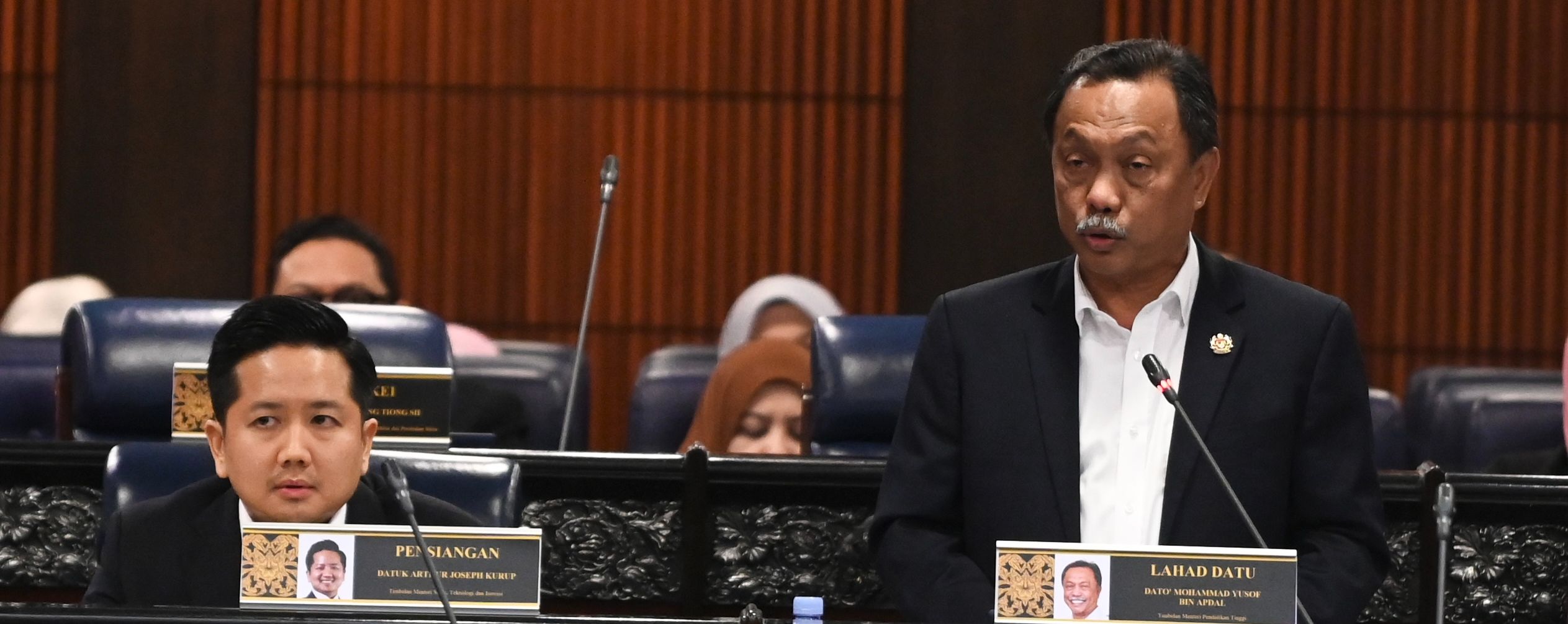 YB Timbalan Menteri Perjelas Isu Bilangan IPT Di Sabah