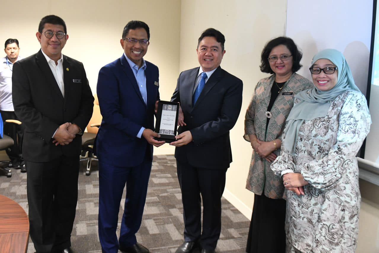 Malaysia Dan Brunei Darussalam Perkukuh Hubungan Dua Hala Dalam Bidang Pendidikan Tinggi 