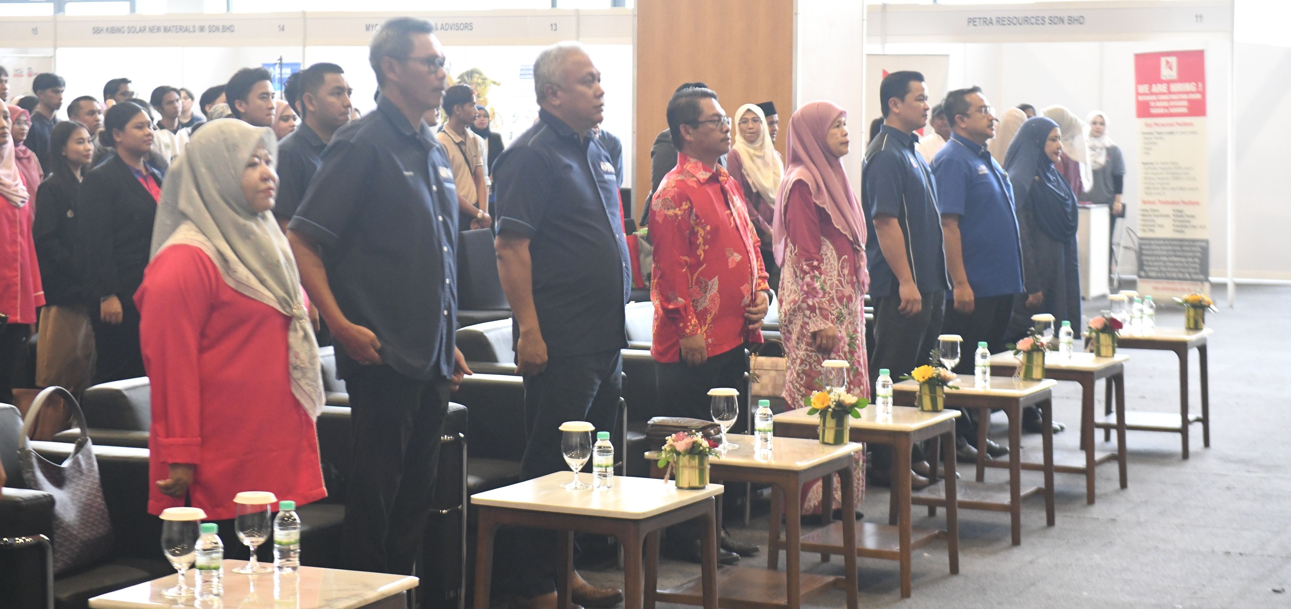 Lebih 1,000 Peluang Pekerjaan Ditawarkan Di Karnival Kerjaya Myfuturejobs@MOHE Zon Borneo